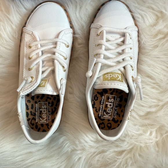 NEW Kids Keds White Sneakers with Leopard Accents - Picture 3 of 10